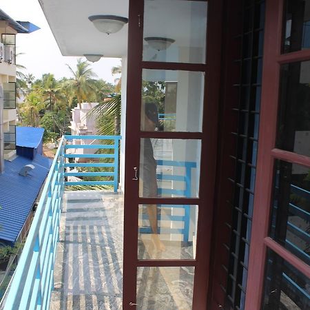 Puthenchirayil Homestay Thiruvananthapuram Luaran gambar