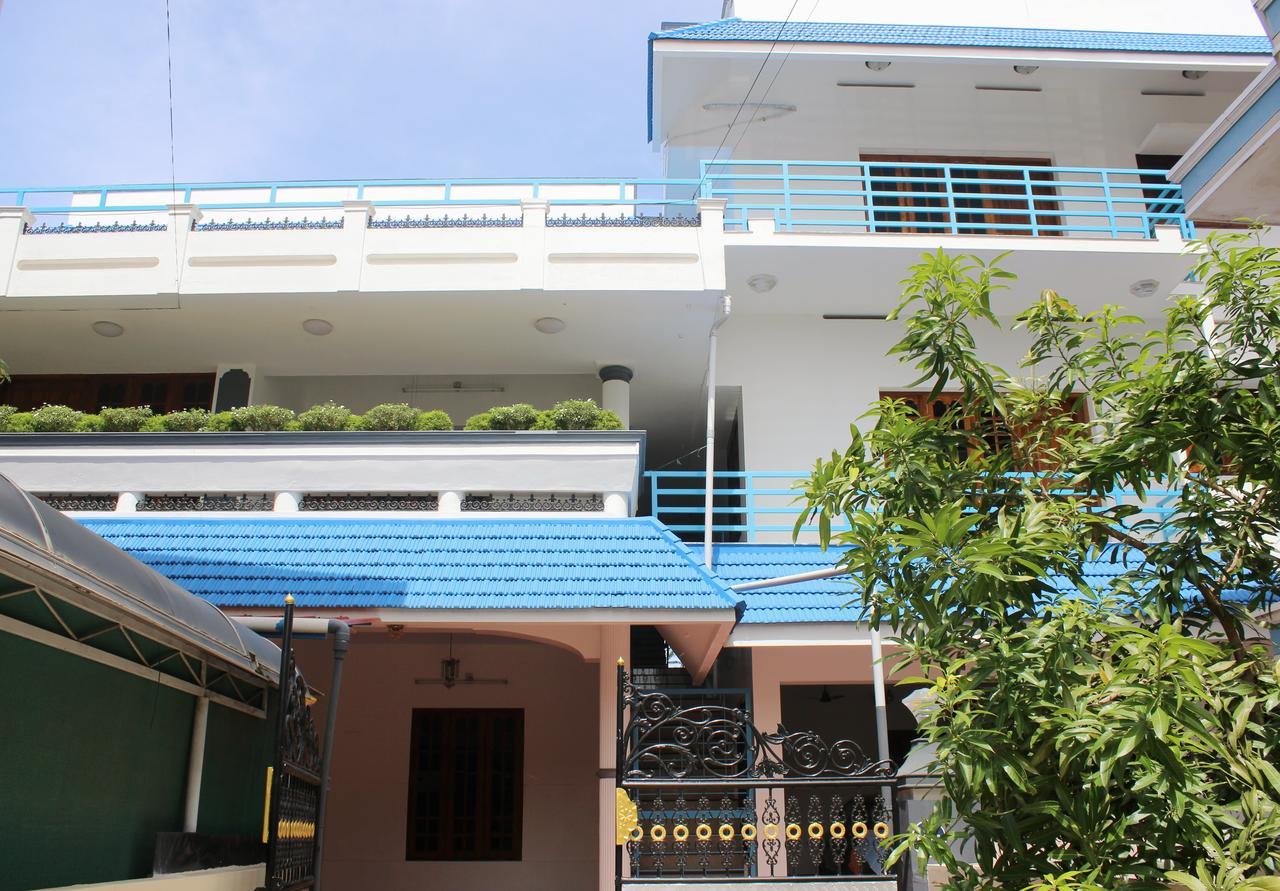 Puthenchirayil Homestay Thiruvananthapuram Luaran gambar